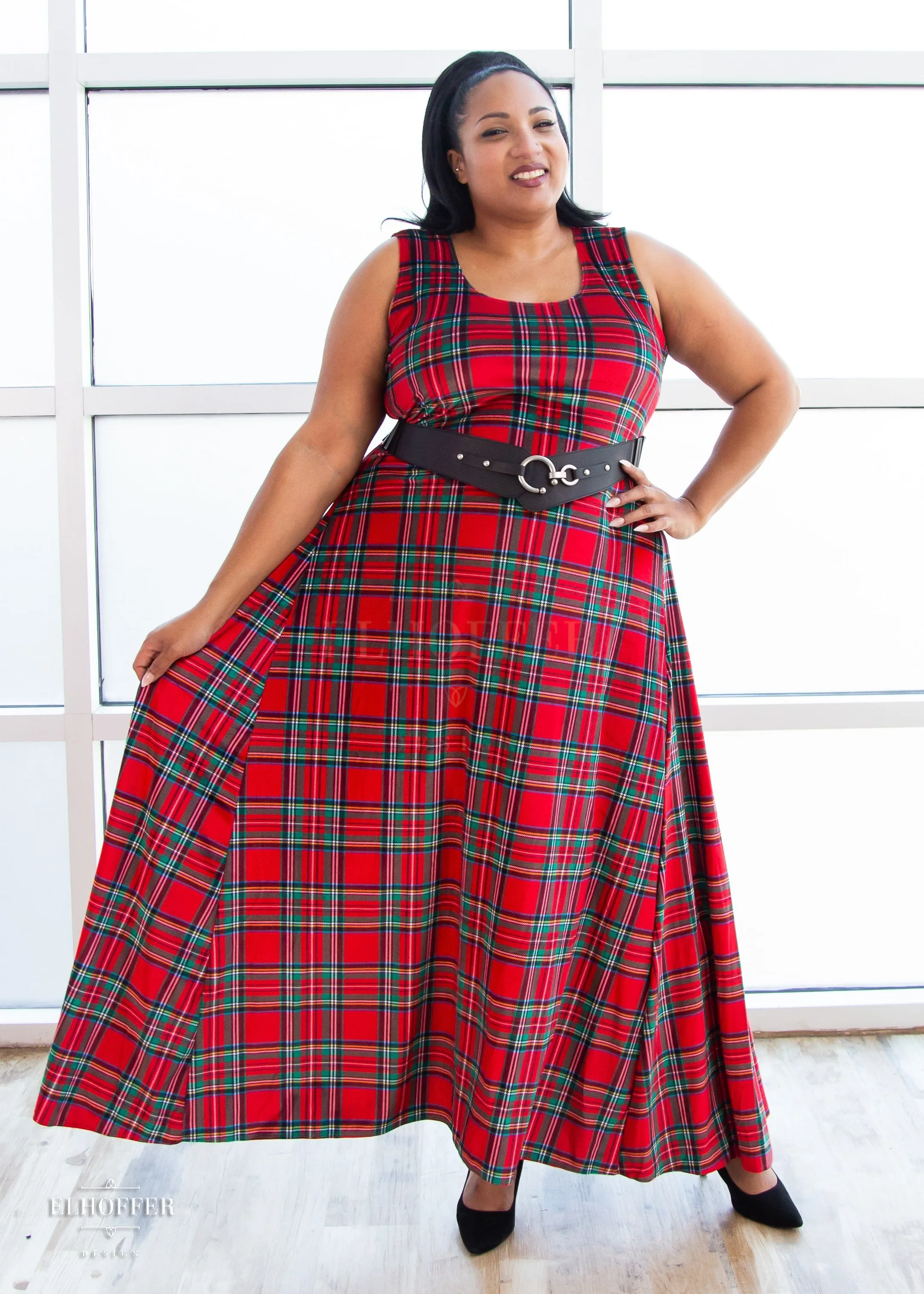 Essential Maxi Dress - Velvet Christmas Plaid