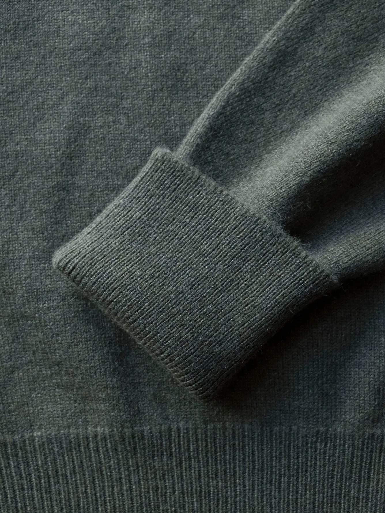 Lorne Cashmere Vee Neck - 2 Ply