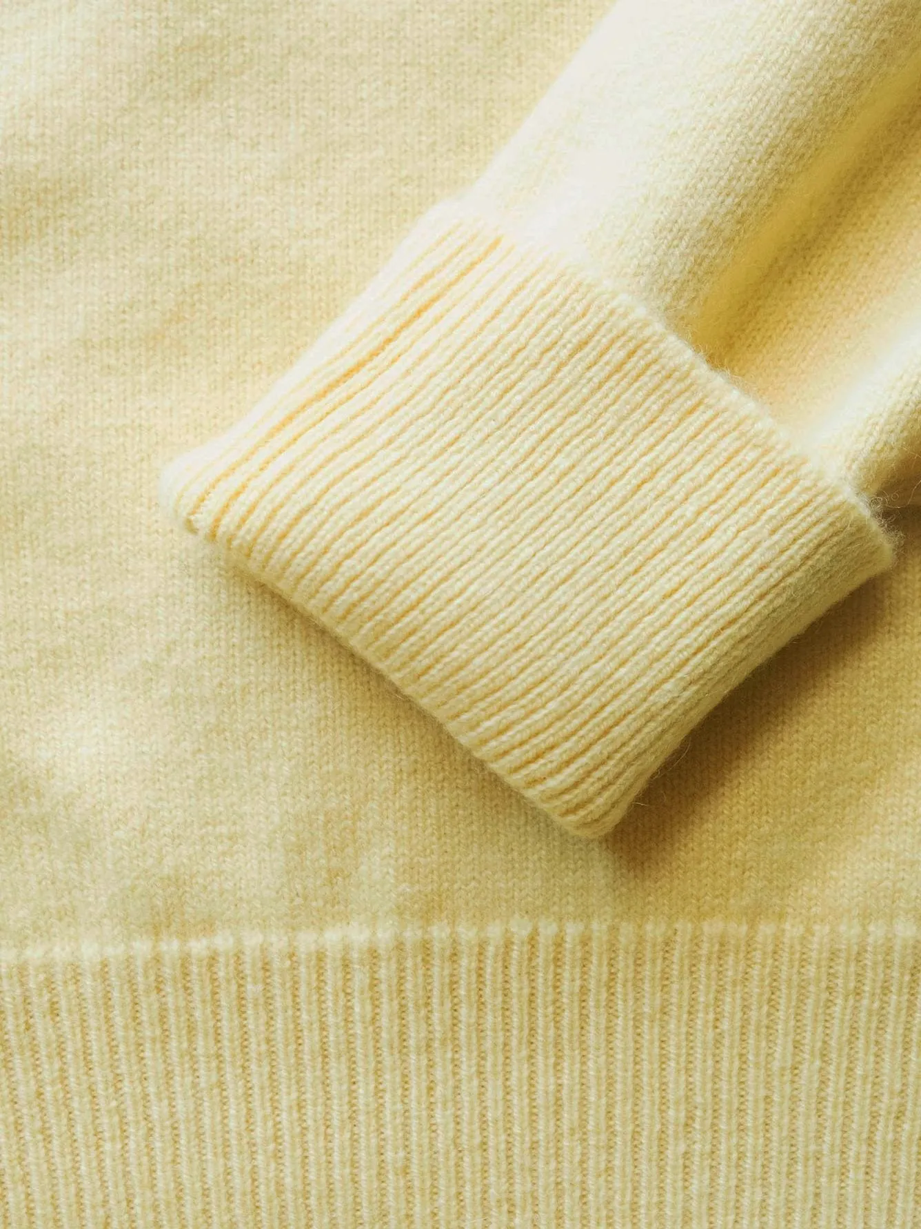 Lorne Cashmere Vee Neck - 2 Ply