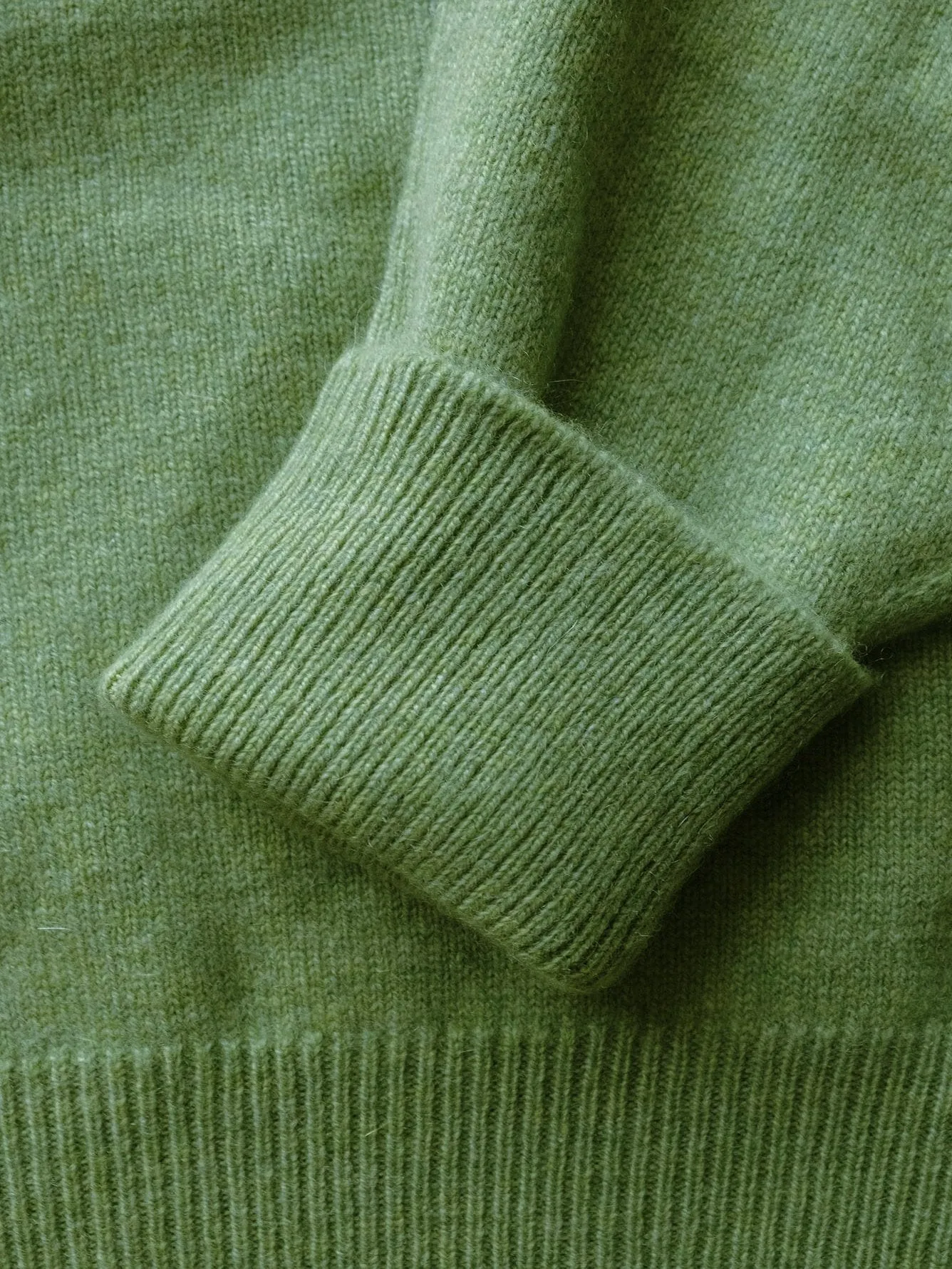 Lorne Cashmere Vee Neck - 2 Ply