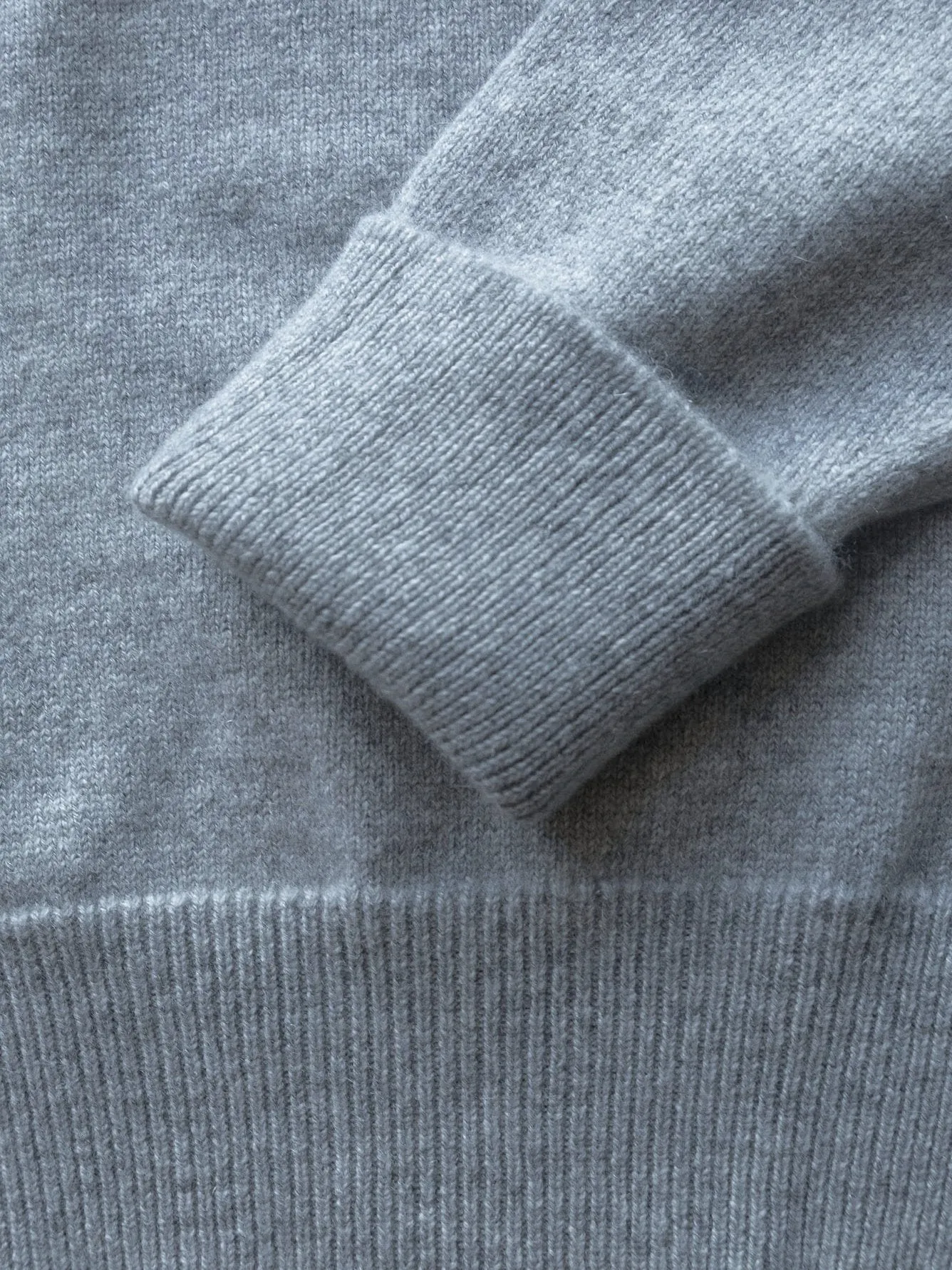 Lorne Cashmere Vee Neck - 2 Ply