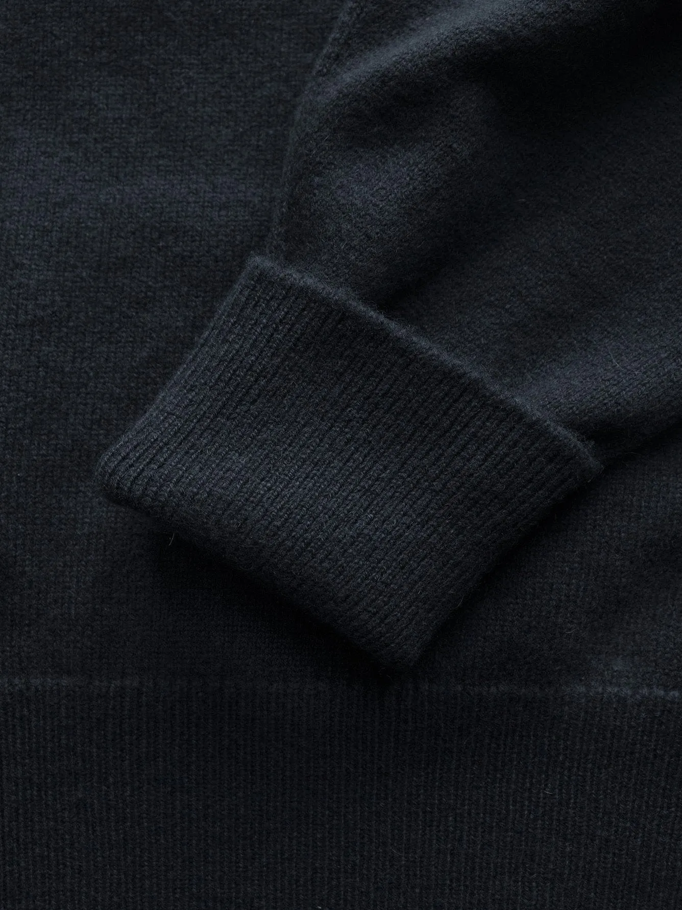 Lorne Cashmere Vee Neck - 2 Ply
