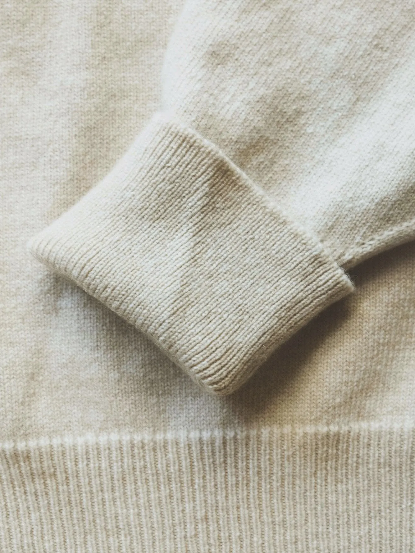 Lorne Cashmere Vee Neck - 2 Ply