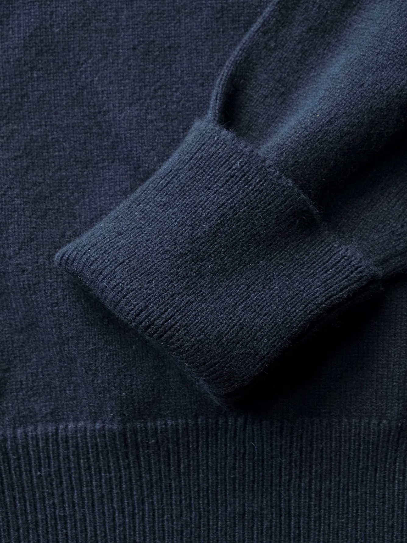 Lorne Cashmere Vee Neck - 2 Ply