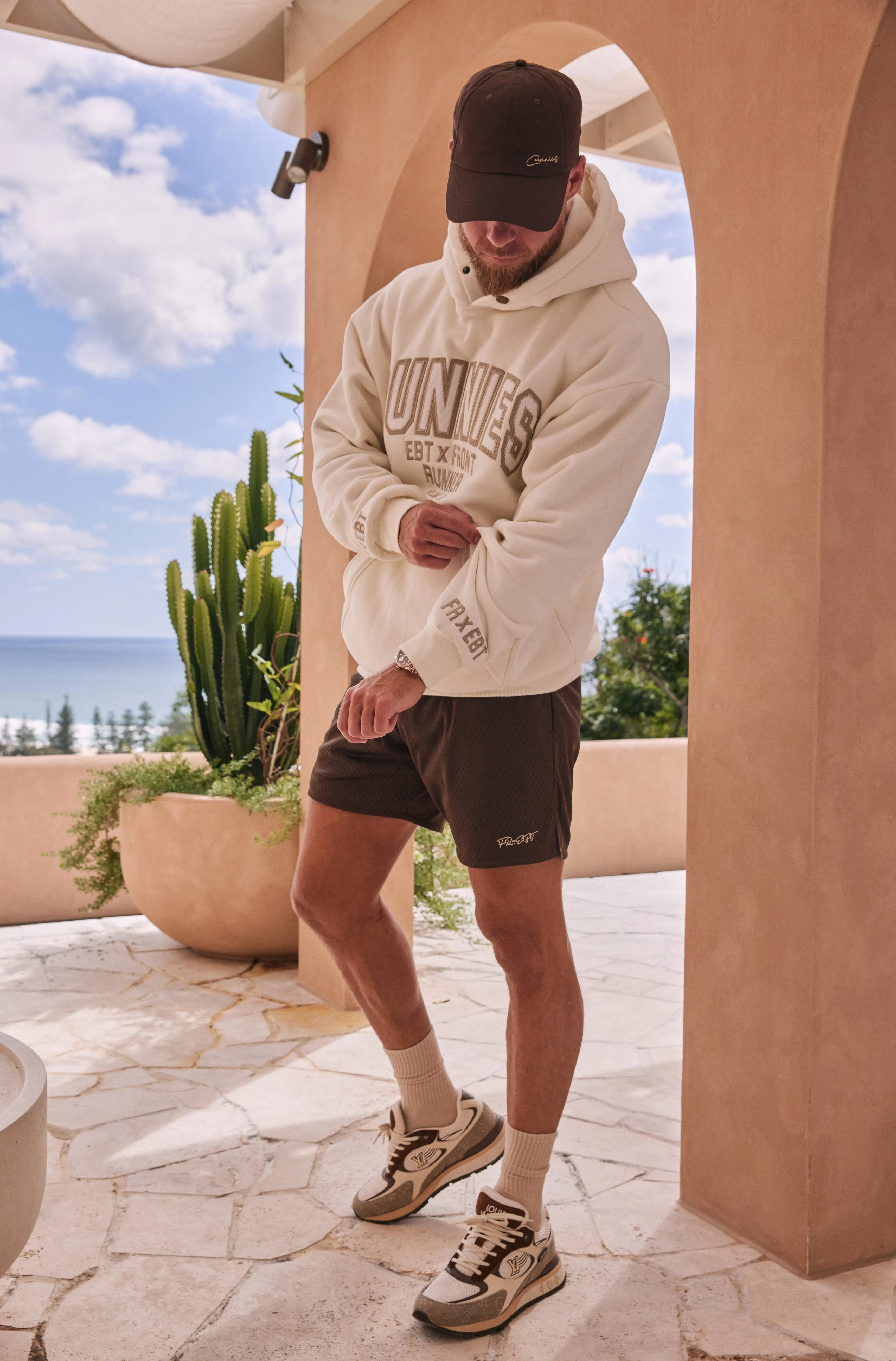 V5 Cunnies Hoodie - Vanilla